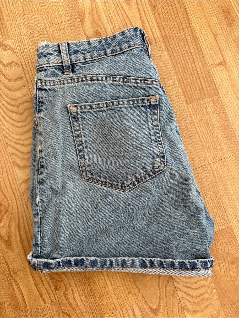 Zara High Waist Blue Denim Mom Jean Shorts - Picture 3 of 4